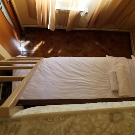 Magnolia Hostel Erivan Dış mekan fotoğraf