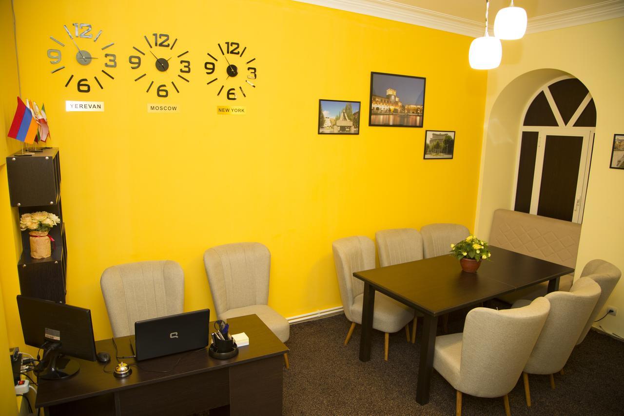 Magnolia Hostel Erivan Dış mekan fotoğraf